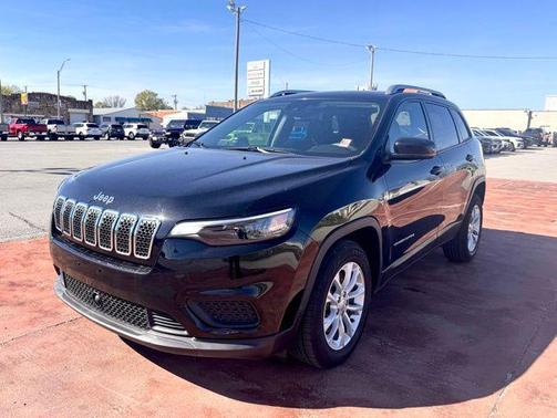 Diamond Black Crystal Pearlcoat 2021 Jeep Cherokee Latitude