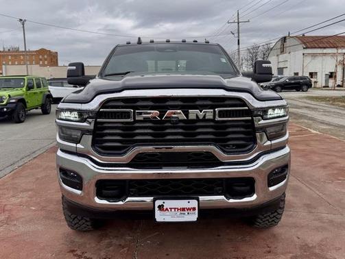2026 RAM 3500 Tradesman Crew Cab 4x4 8' Box