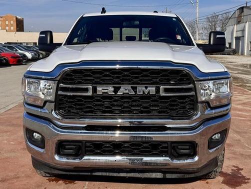 2023 RAM 2500 Tradesman Crew Cab 4x4 6'4' Box