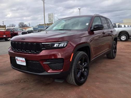 2025 Jeep Grand Cherokee Altitude