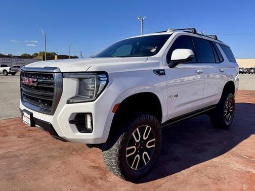 2022 GMC Yukon 4WD AT4