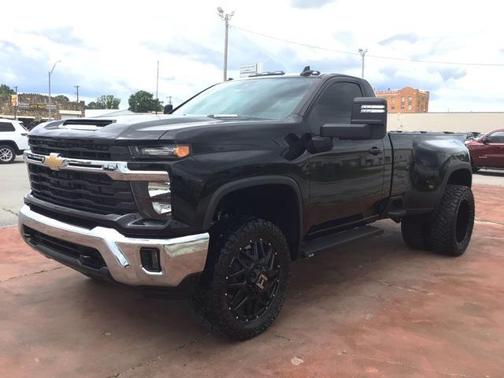 2024 Chevrolet Silverado 3500 LT
