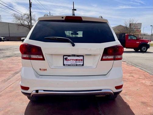 Vice White 2020 Dodge Journey Crossroad