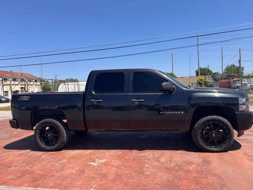 Granite Metallic 2009 Chevrolet Silverado 1500 LT Crew Cab
