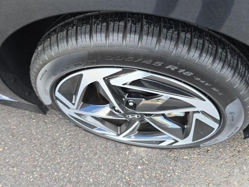 2025 Hyundai SONATA SEL Convenience