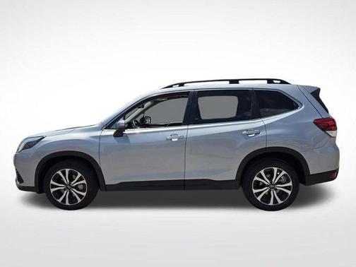 Ice Silver Metallic 2023 Subaru Forester Limited