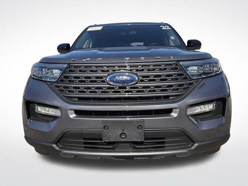 Carbonized Gray Metallic 2022 Ford Explorer XLT