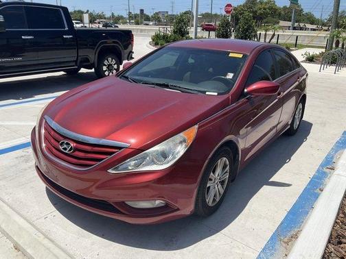 2013 Hyundai SONATA GLS