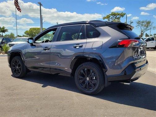 2022 Toyota RAV4 Hybrid XSE