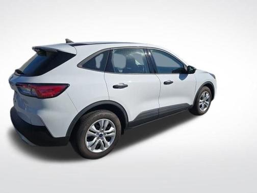 2022 Ford Escape S