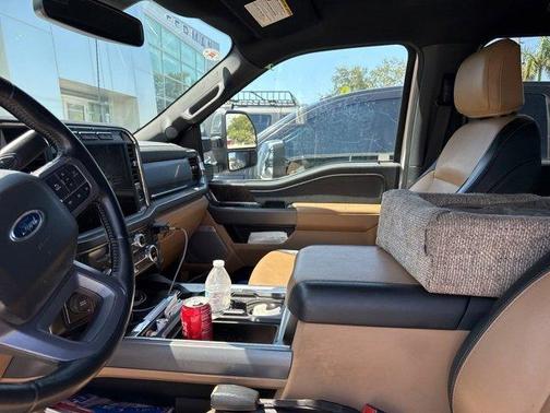 2023 Ford F-350 Lariat Super Duty