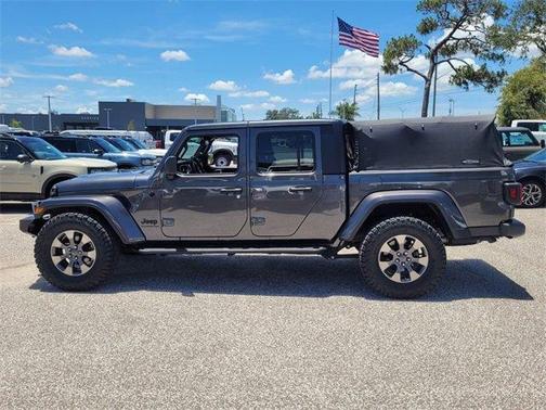 2021 Jeep Gladiator Sport