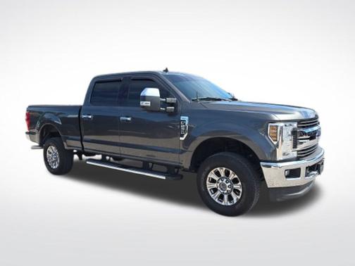 MAGNETIC 2019 Ford F-250 XLT