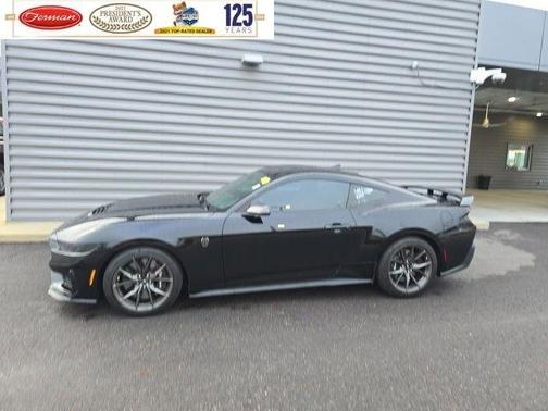 2024 Ford Mustang Dark Horse