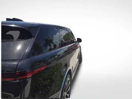 Santorini Black 2025 Land Rover Range Rover Sport P400 Dynamic SE
