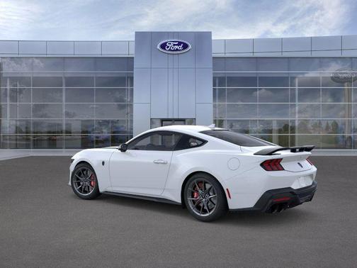 2025 Ford Mustang Dark Horse