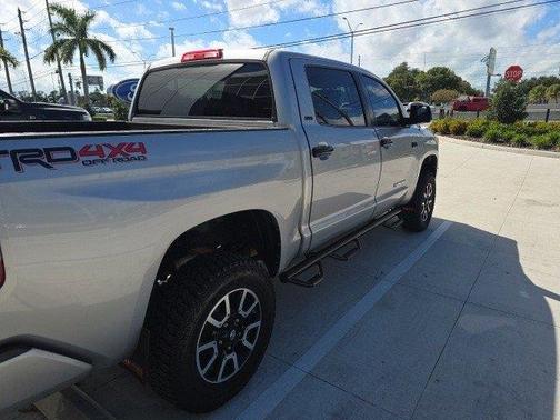 2016 Toyota Tundra SR5