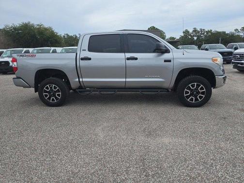 2016 Toyota Tundra SR5