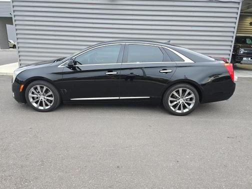 2013 Cadillac XTS Base