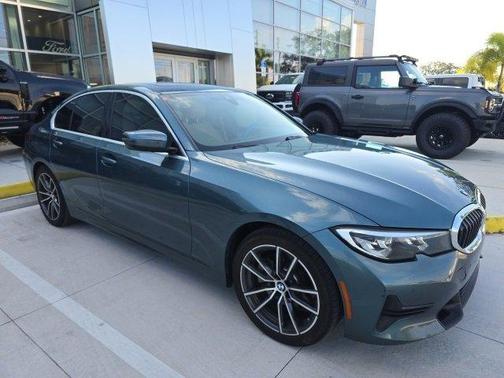 2019 BMW 330 i