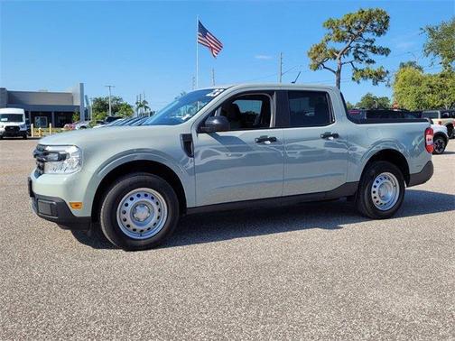 2023 Ford Maverick XL