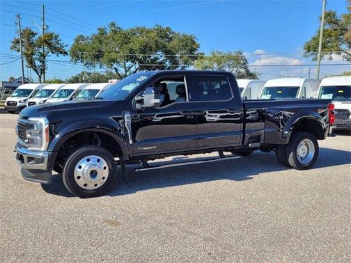 2023 Ford F-450 Lariat