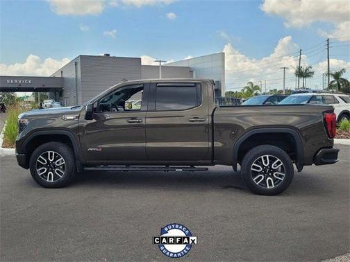 2024 GMC Sierra 1500 AT4