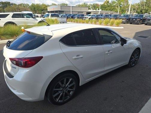2018 Mazda Mazda3 Touring
