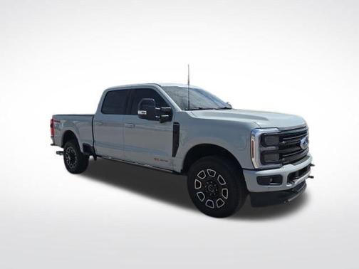 Avalanche 2025 Ford F-250 Platinum