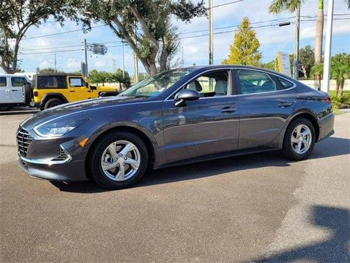 2020 Hyundai SONATA SE
