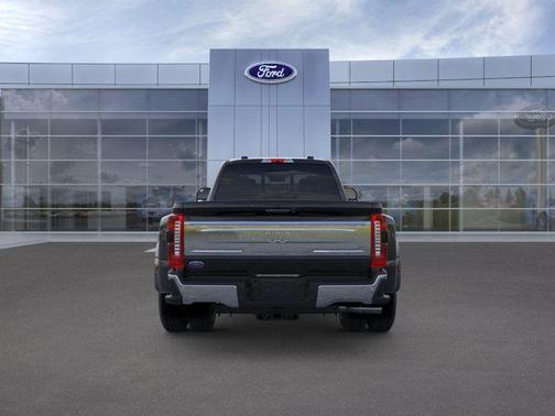 2025 Ford F-350 King Ranch