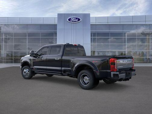 2025 Ford F-350 King Ranch