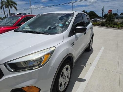 2017 Ford Escape S