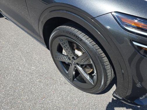 Makalu Gray 2024 Genesis GV70 2.5T