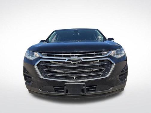 Mosaic Black Metallic 2020 Chevrolet Traverse LT Leather