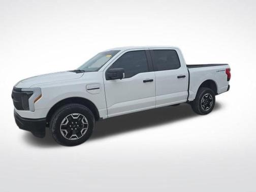 Oxford White 2022 Ford F-150 Lightning Pro