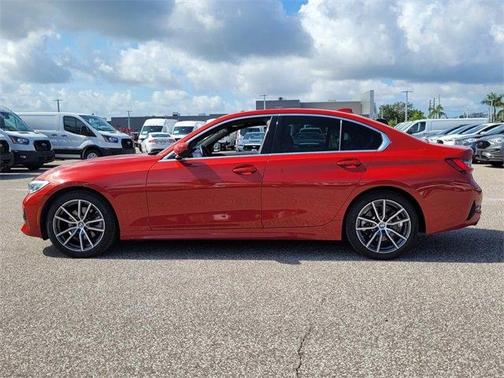 2022 BMW 330 i