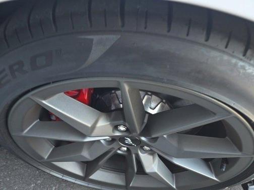 2025 Ford Mustang Dark Horse