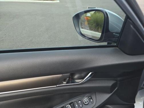 2019 Honda Accord Hybrid Base