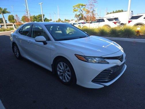 2019 Toyota Camry LE