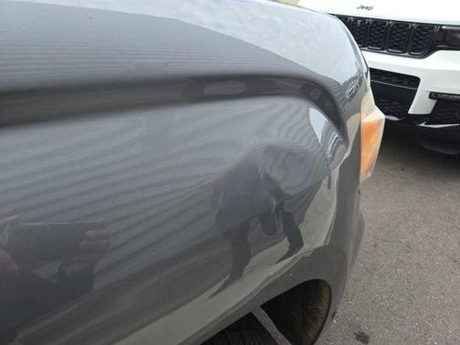 2021 GMC Canyon Elevation Standard