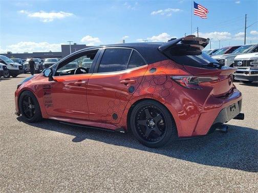 2020 Toyota Corolla Hatchback SE