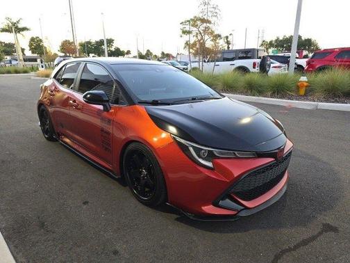 2020 Toyota Corolla Hatchback SE