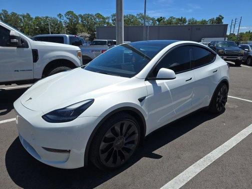 2023 Tesla Model Y Performance