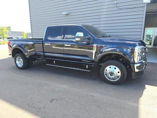 2025 Ford F-450 King Ranch