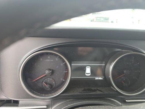 Aurora Black Pearl 2024 Kia Carnival LX