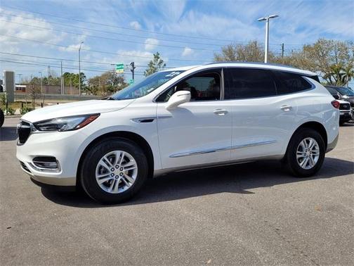 2021 Buick Enclave Essence