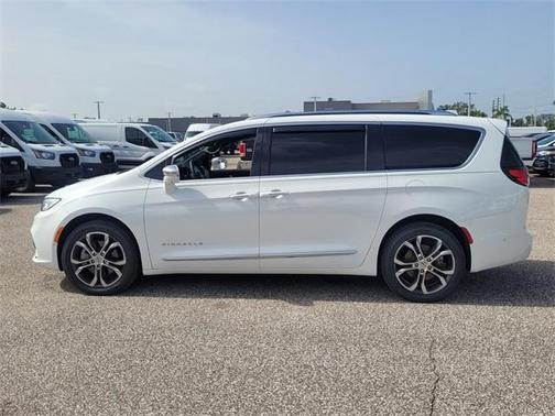 2022 Chrysler Pacifica Pinnacle