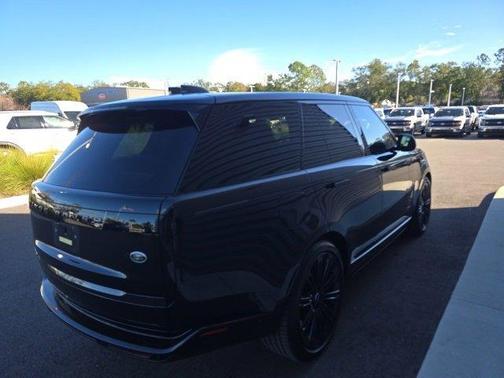 2023 Land Rover Range Rover First Edition