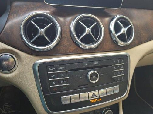 2018 Mercedes-Benz GLA 250 Base